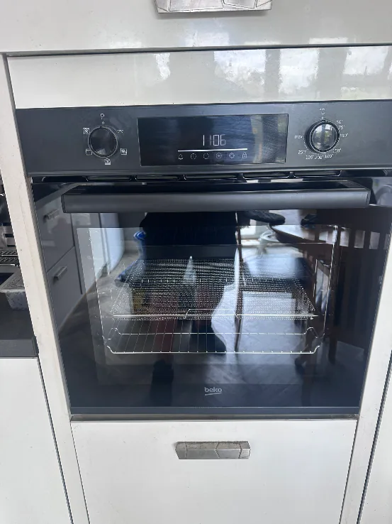 Clean single oven and clear door glass after cleaning in Long Lawford