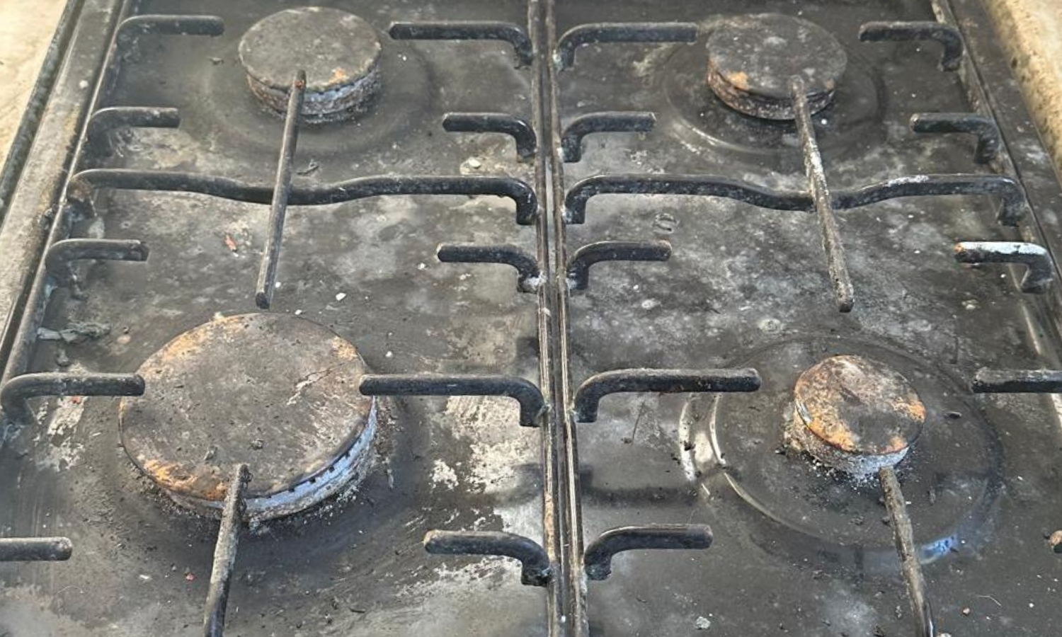 Range cooker before deep clean